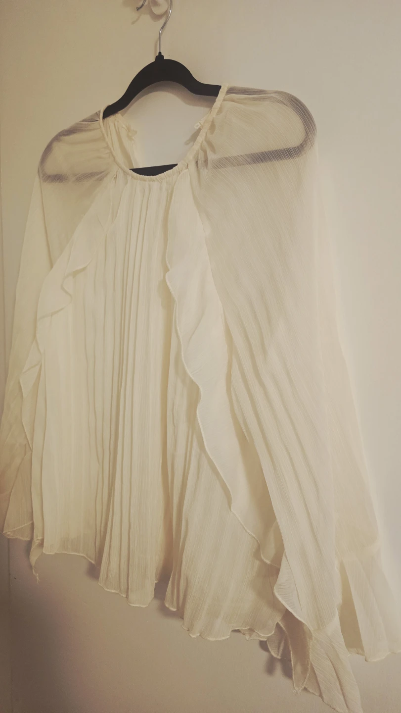 Ultra pink brand - size  L - Cream Pleated Blouse - photo 3