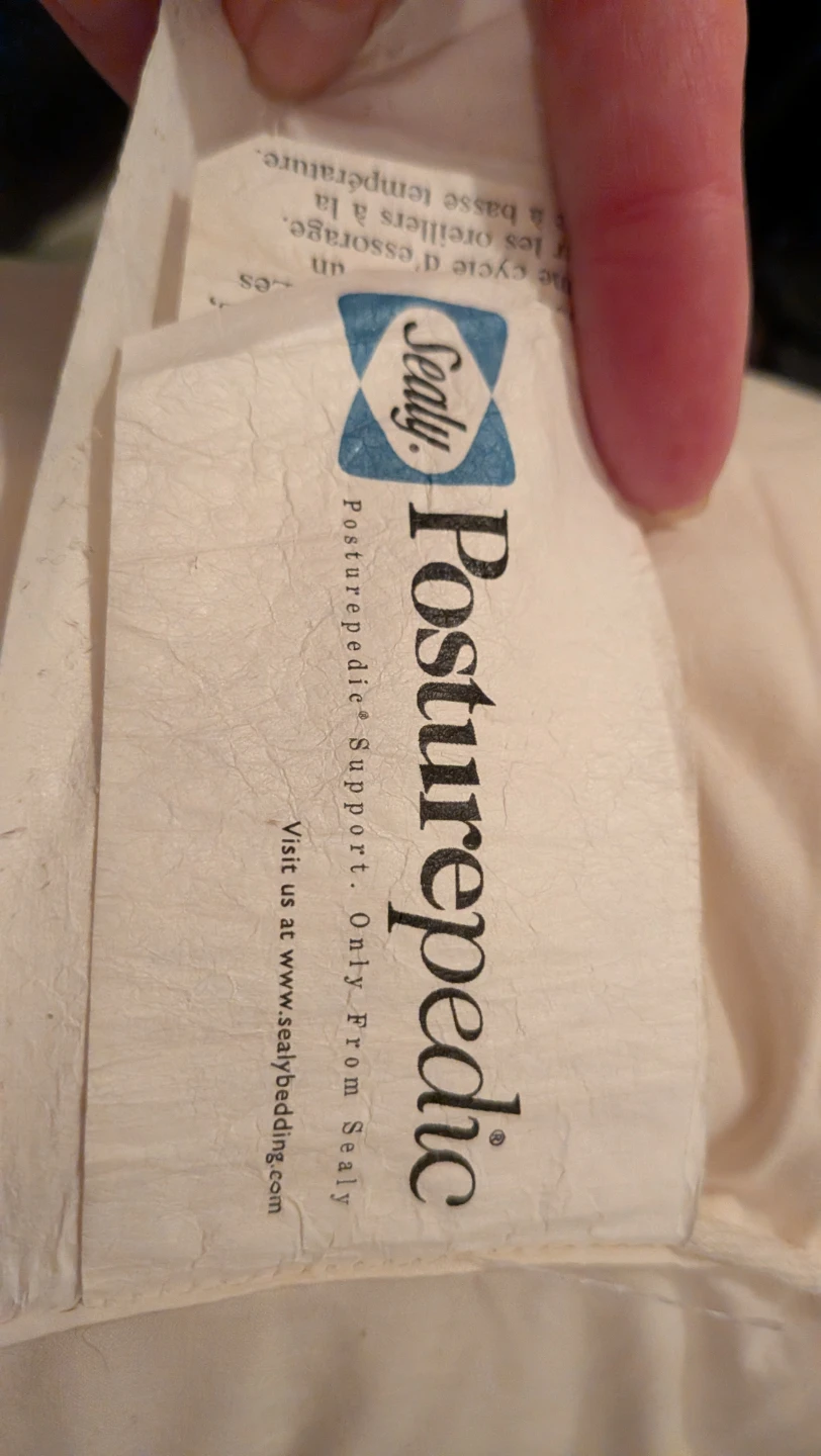 Two Sealy Posturepedic Pillows with Covers - photo 2