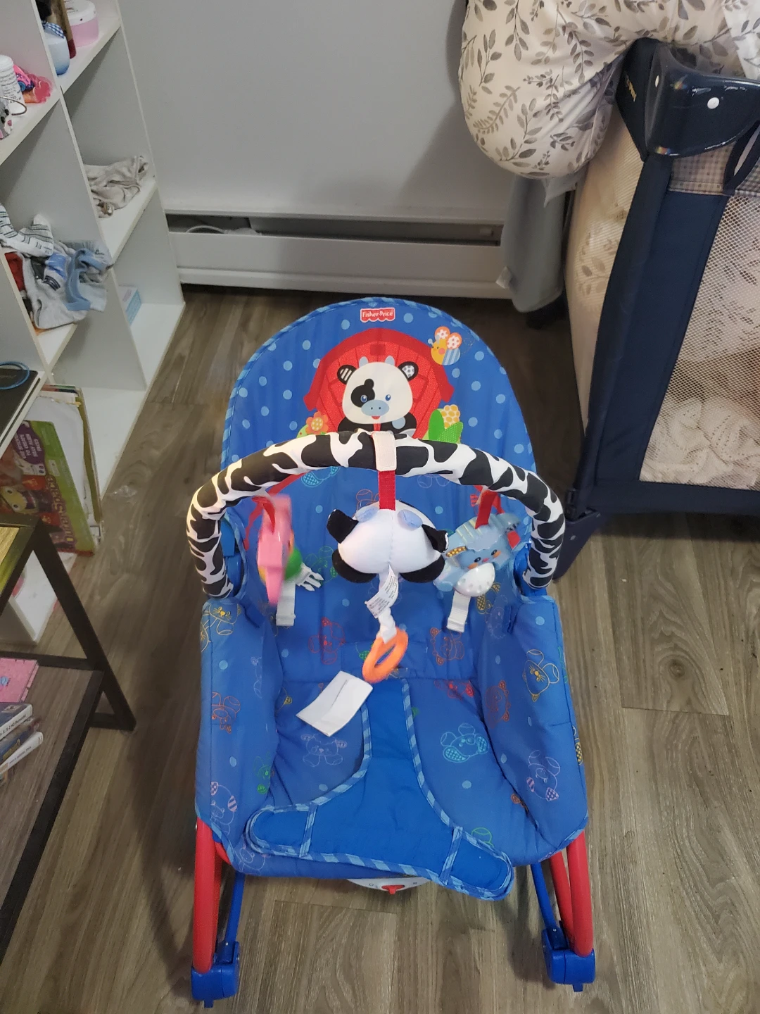 Baby bundle.Bouncer, tummy time Matt and few baby clothes
