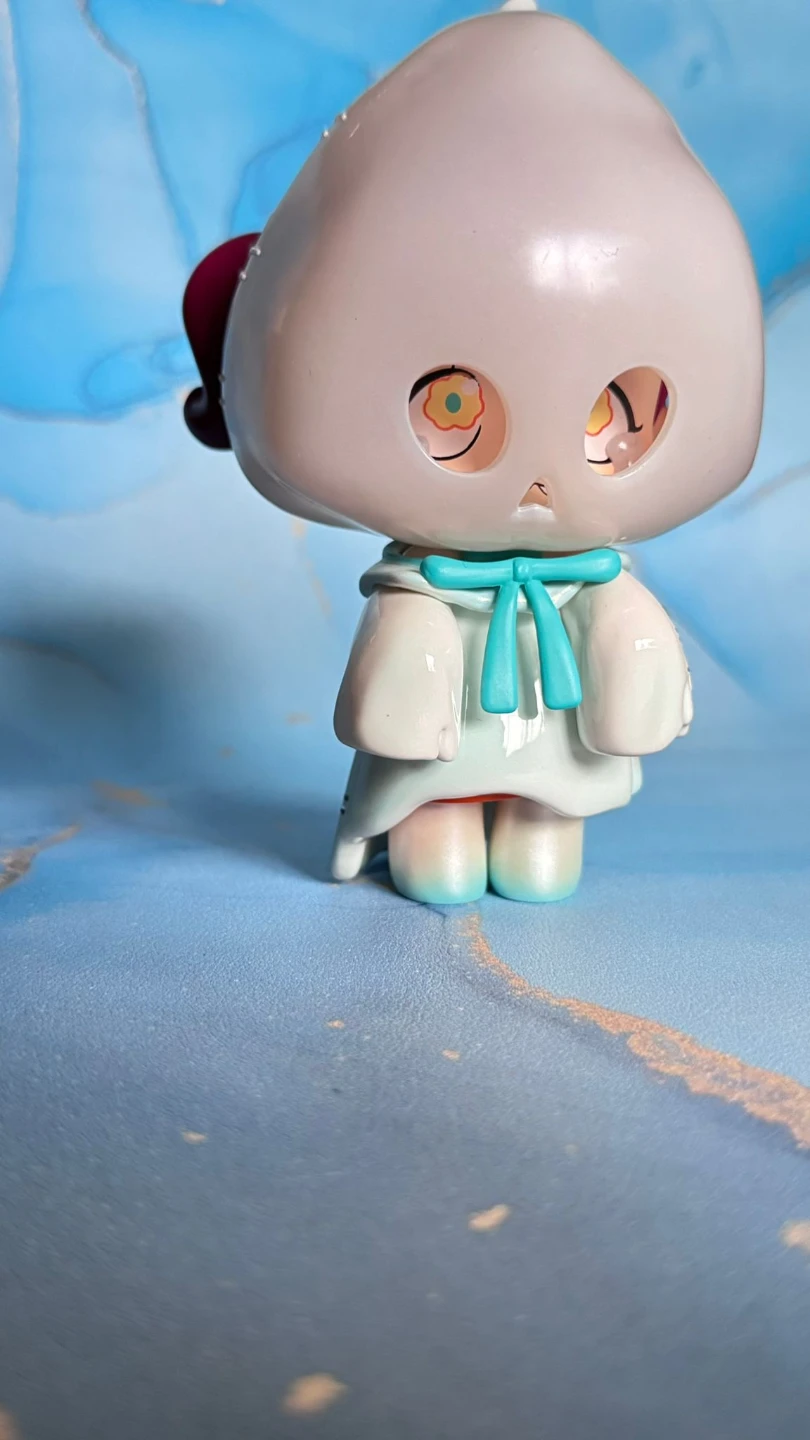 I Am Not A Baddie Kasa Blind Box Figure - photo 4