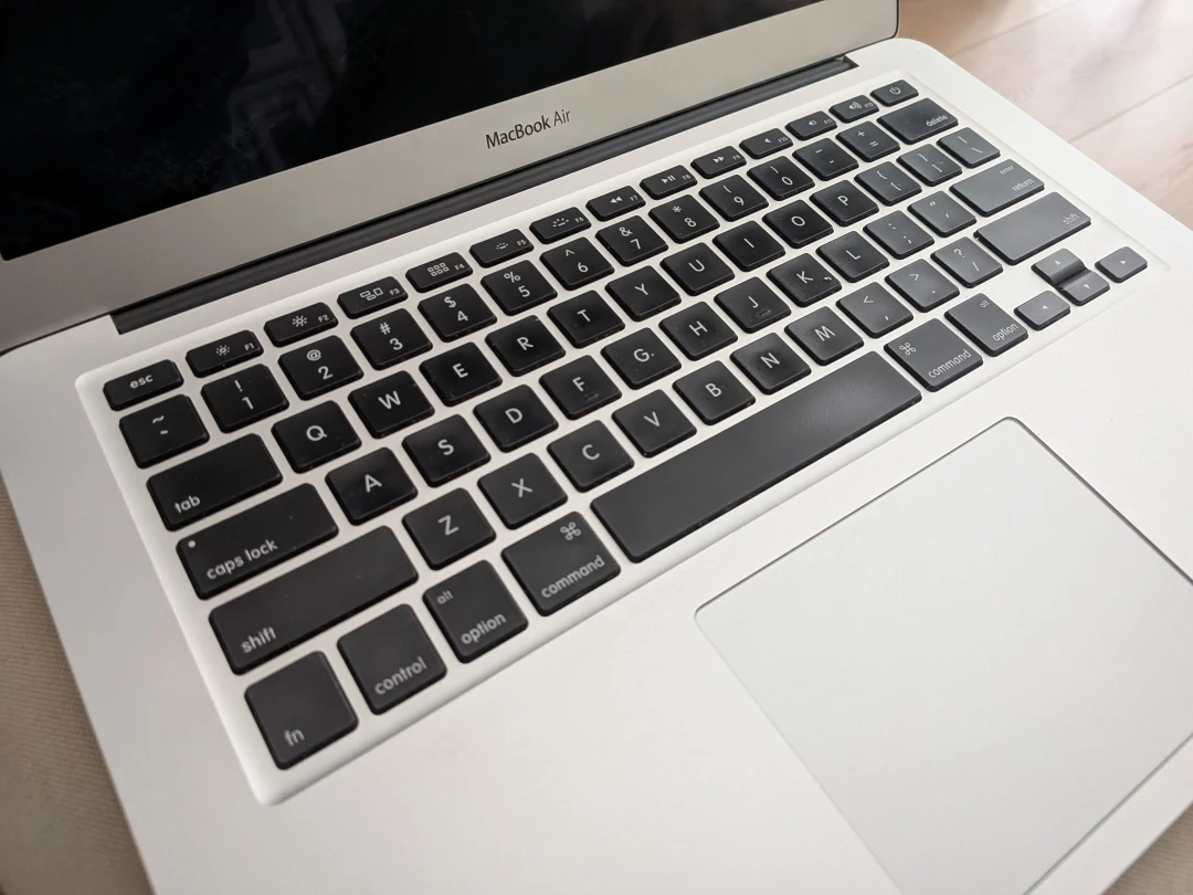 Macbook Air 13" Mid-2013, works perfect - photo 2