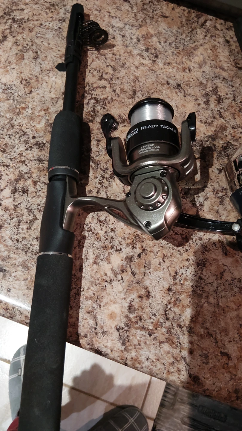 Zebco Fishing Rod and Reel Combo with Tackle and Net - photo 5