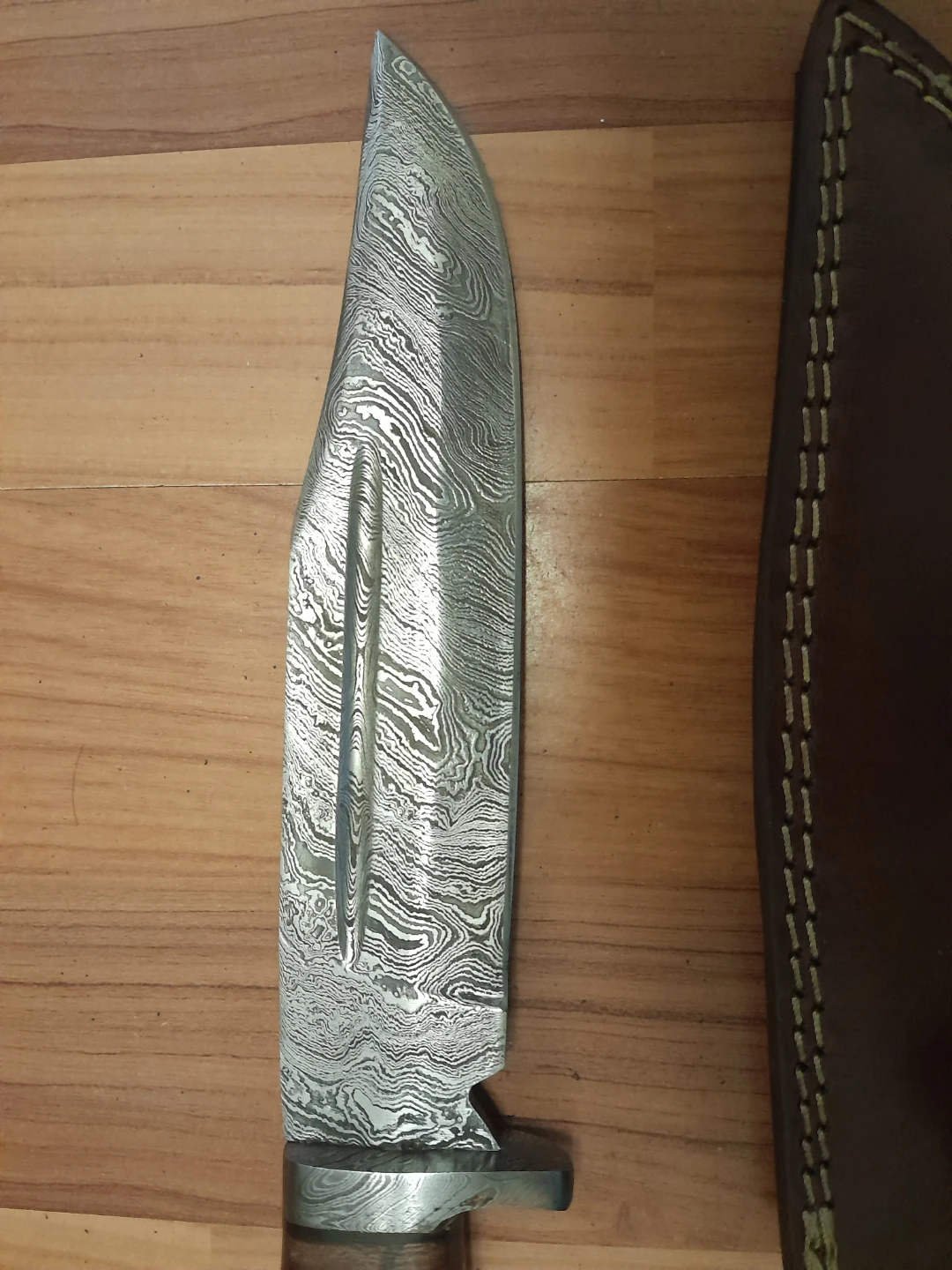 Damascus Steel Bowie Knife with Leather Sheath - photo 3