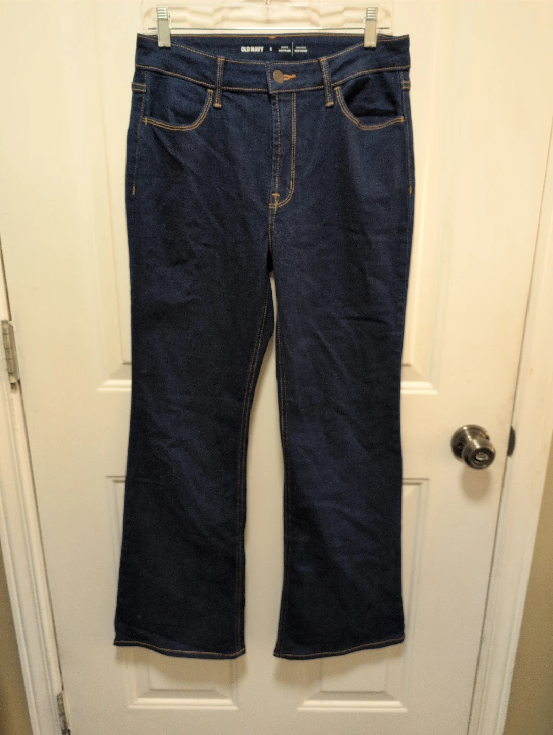 Old Navy High-Rise Wow Flare Jeans - Size 8