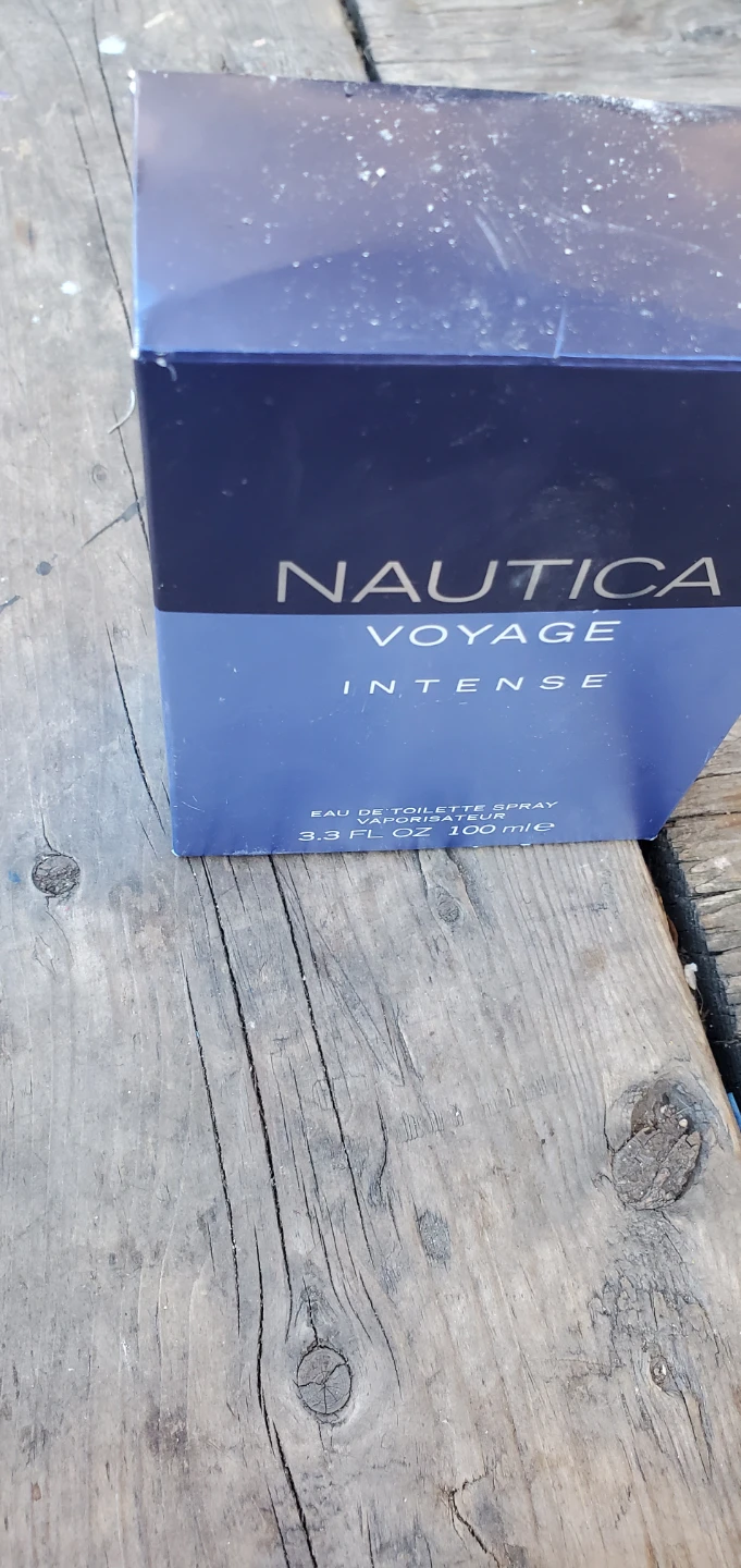 Nautica Voyage Intense Eau de Toilette Spray 100ml