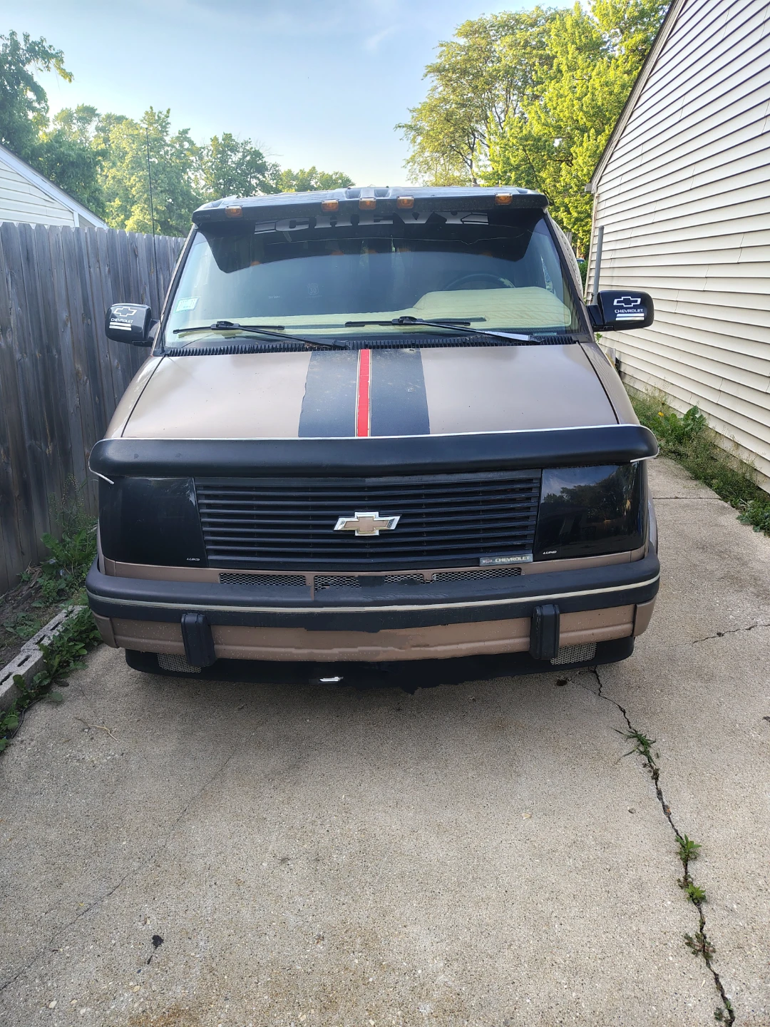 Chevrolet Astro Van
