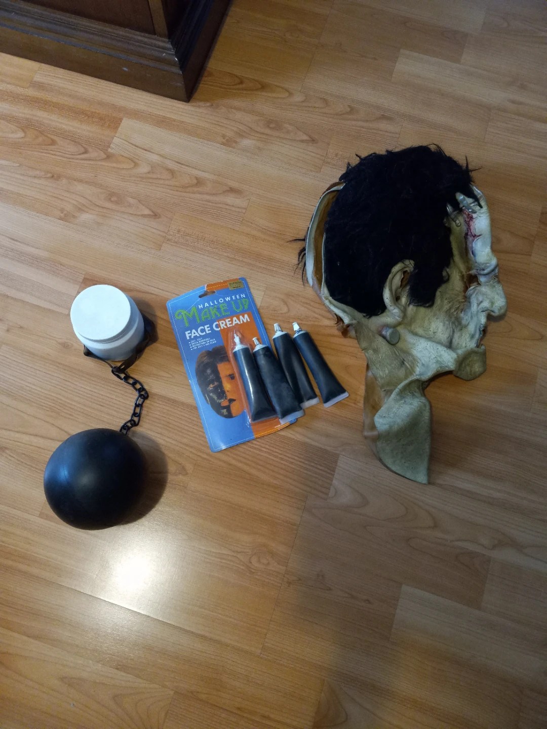 Halloween costume items