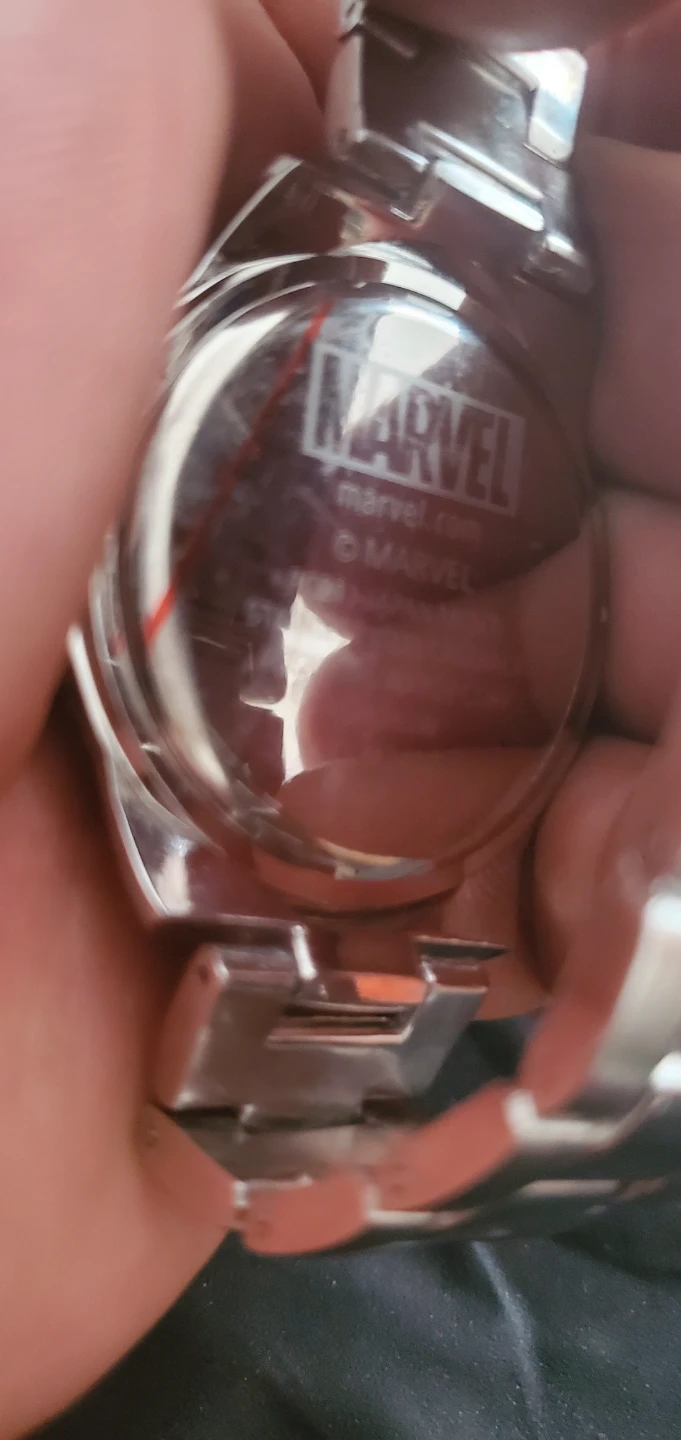 Marvel Superhero Analog Watch new run out battery - photo 3