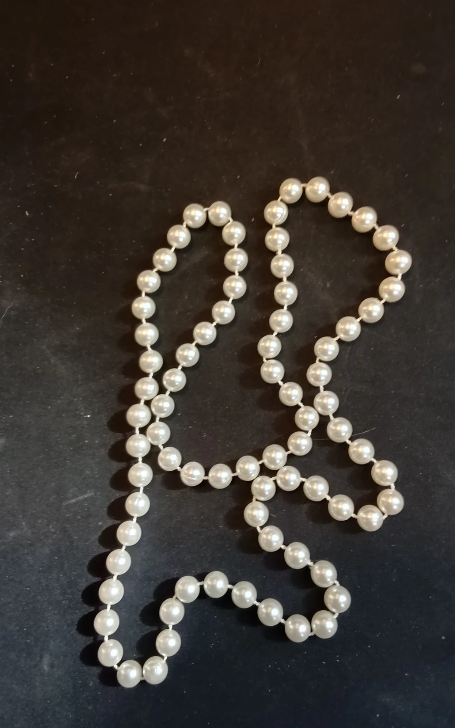 Vintage Continuous Plastic Faux Pearl Loop Necklace - photo 4