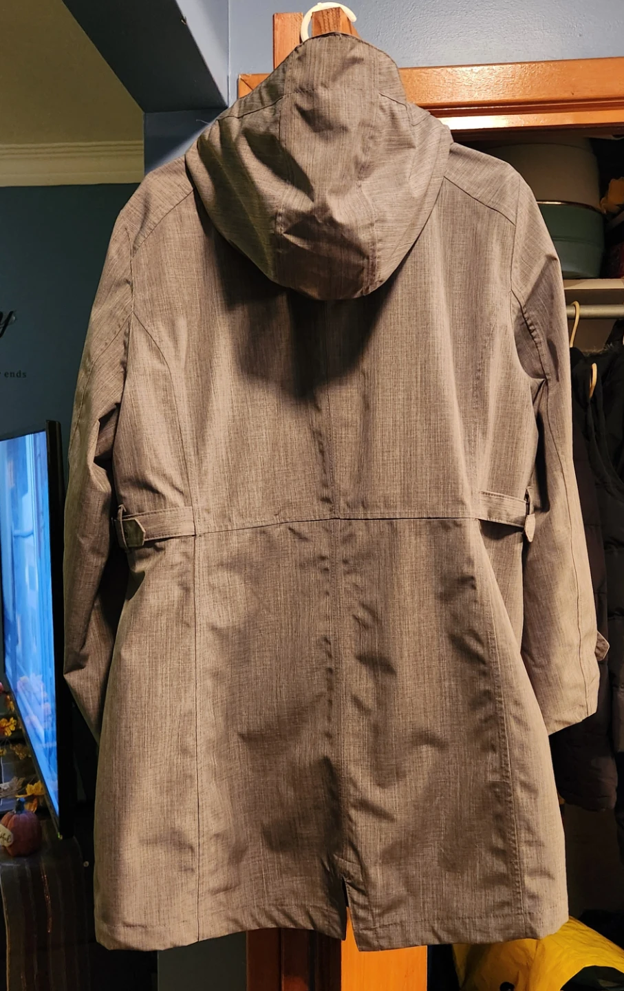 Kirkland Signature Women's Rain Jacket - Grey - Size XL - photo 2