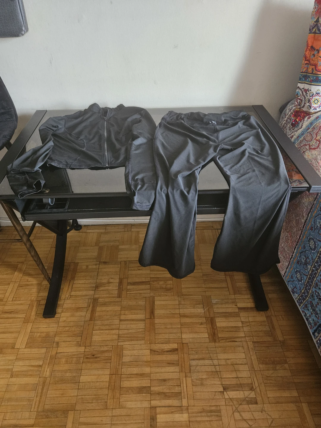 Womens Black Two-Piece Activewear Set