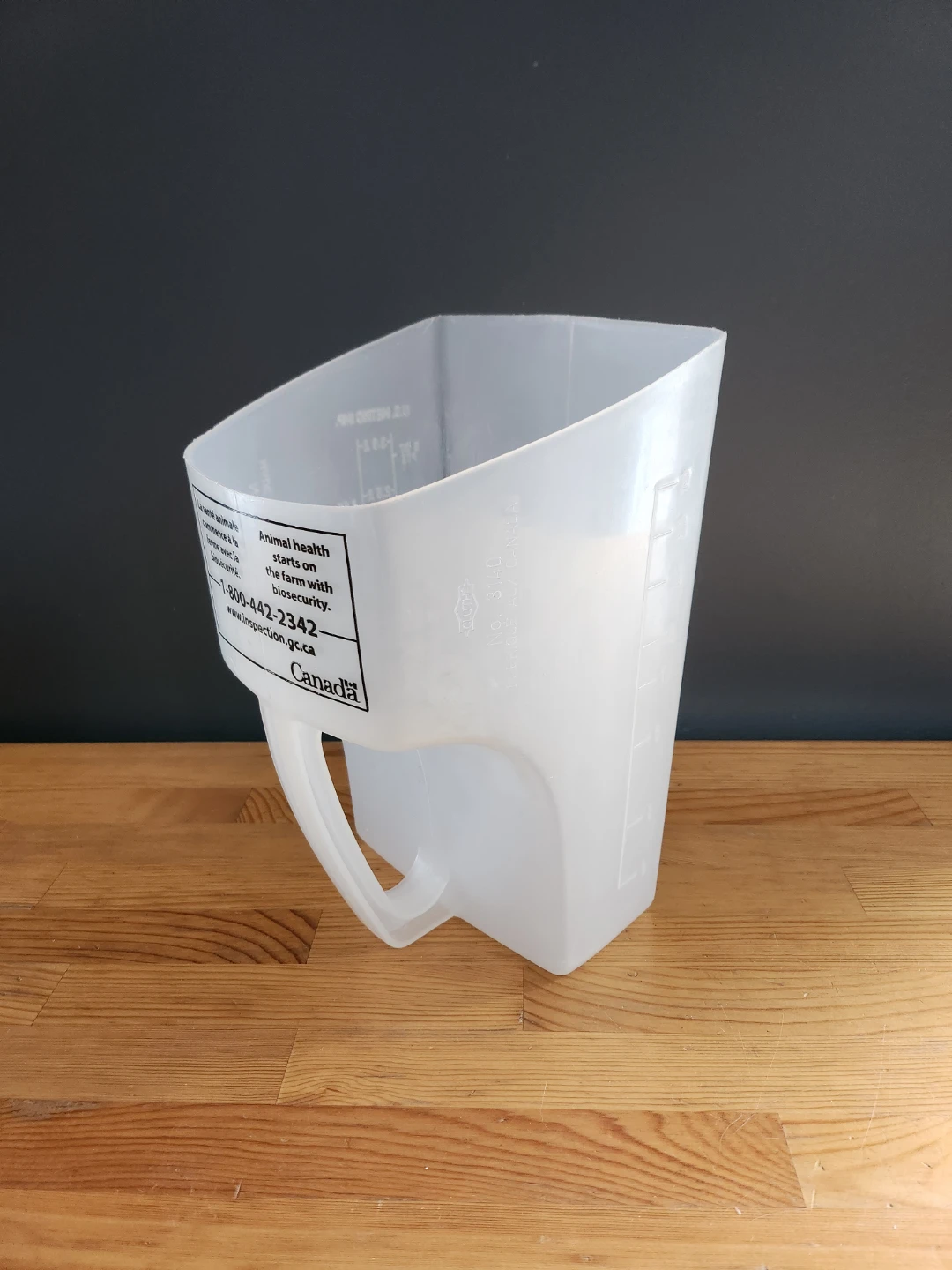 Measuring Scoop Pitcher Plastic 3L
