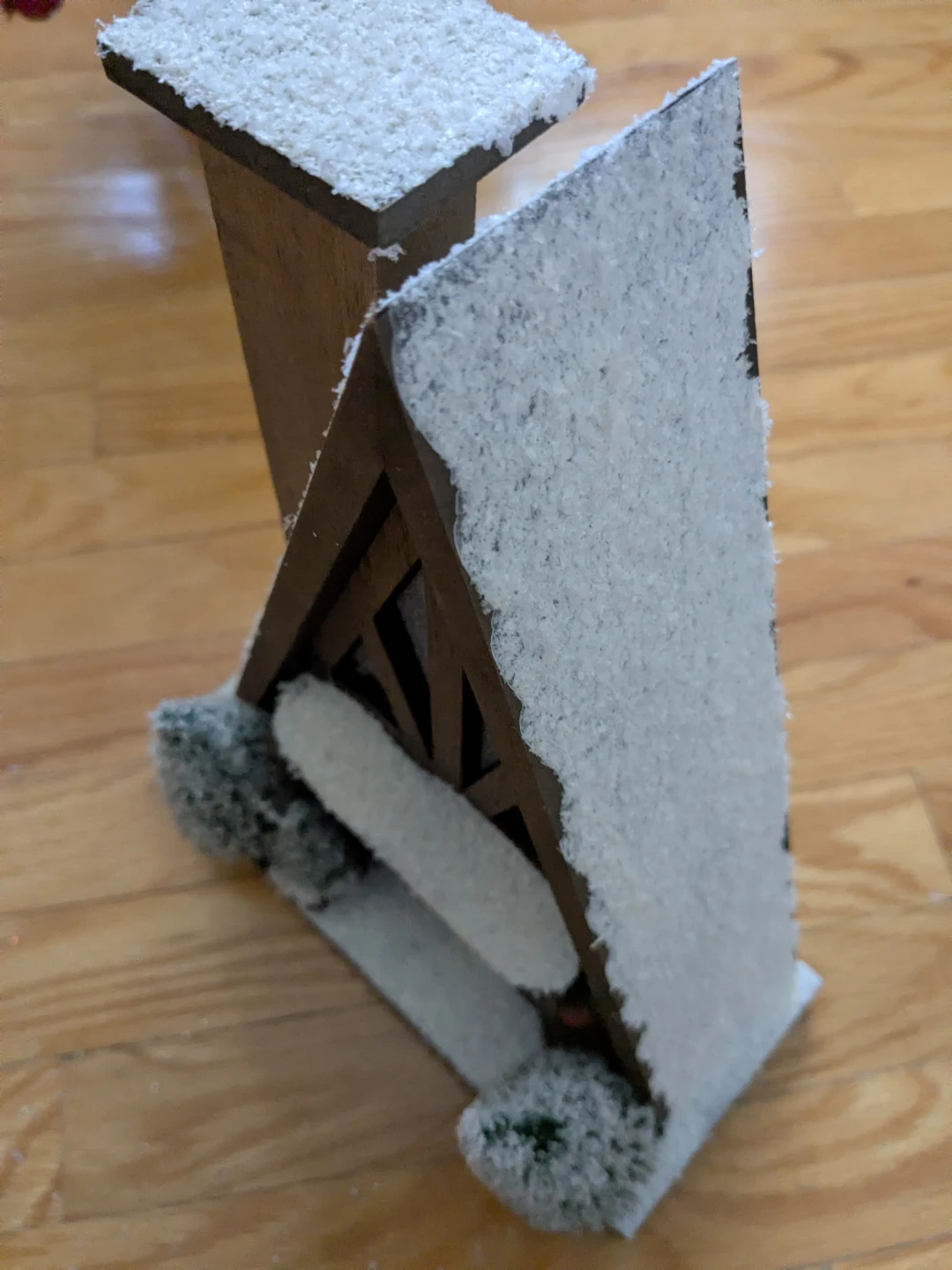 Gluckstein Home A-Frame Christmas Decor Ski Lodge - photo 4
