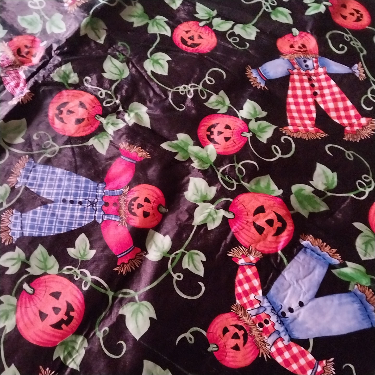 Halloween Tablecloth - photo 2