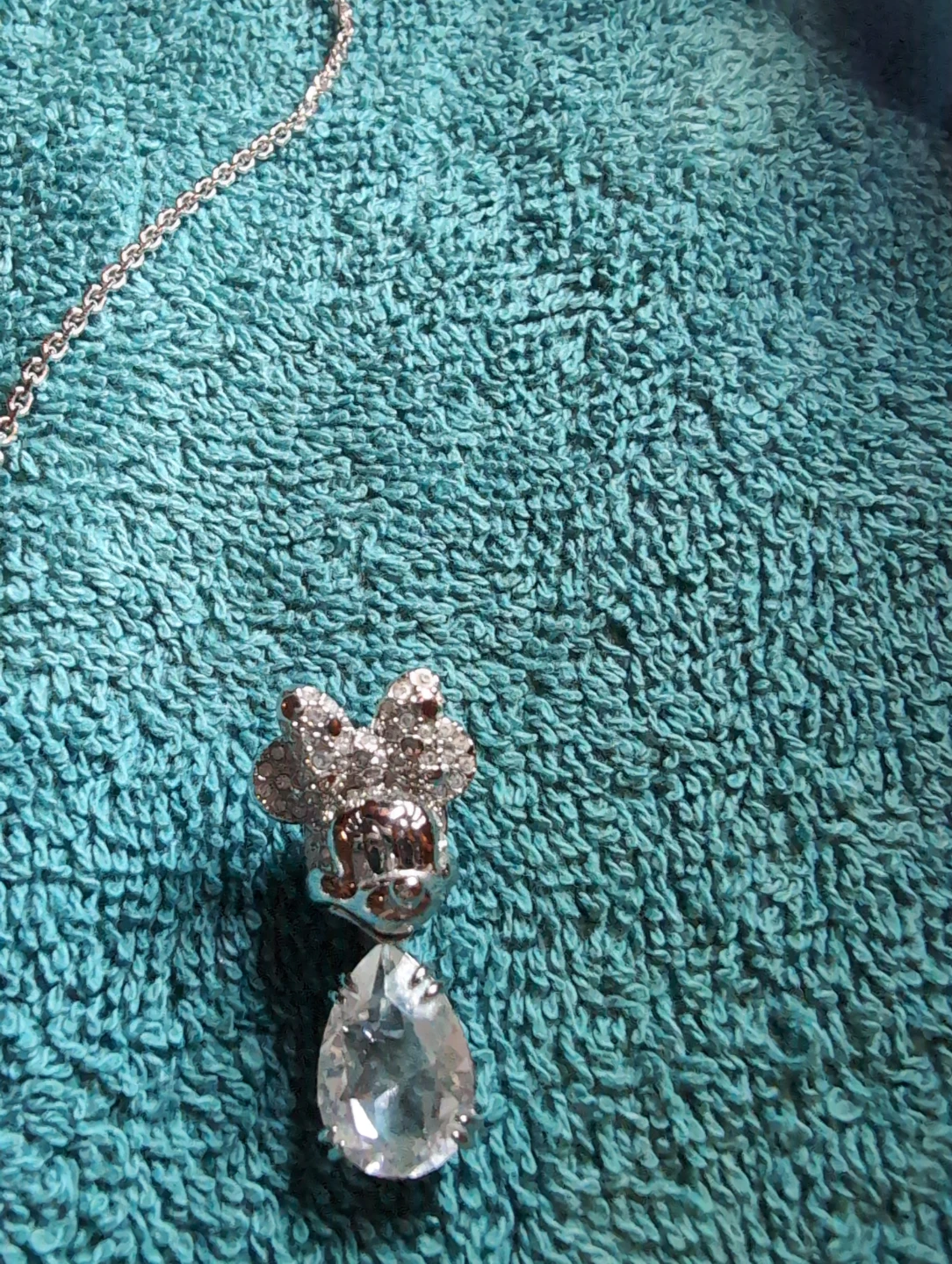 Disney Minnie Mouse Pendant Necklace and Earring Set - photo 3