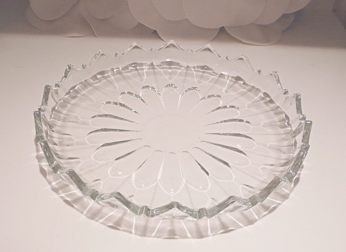 Clear Glass Scalloped Edge Serving Plate