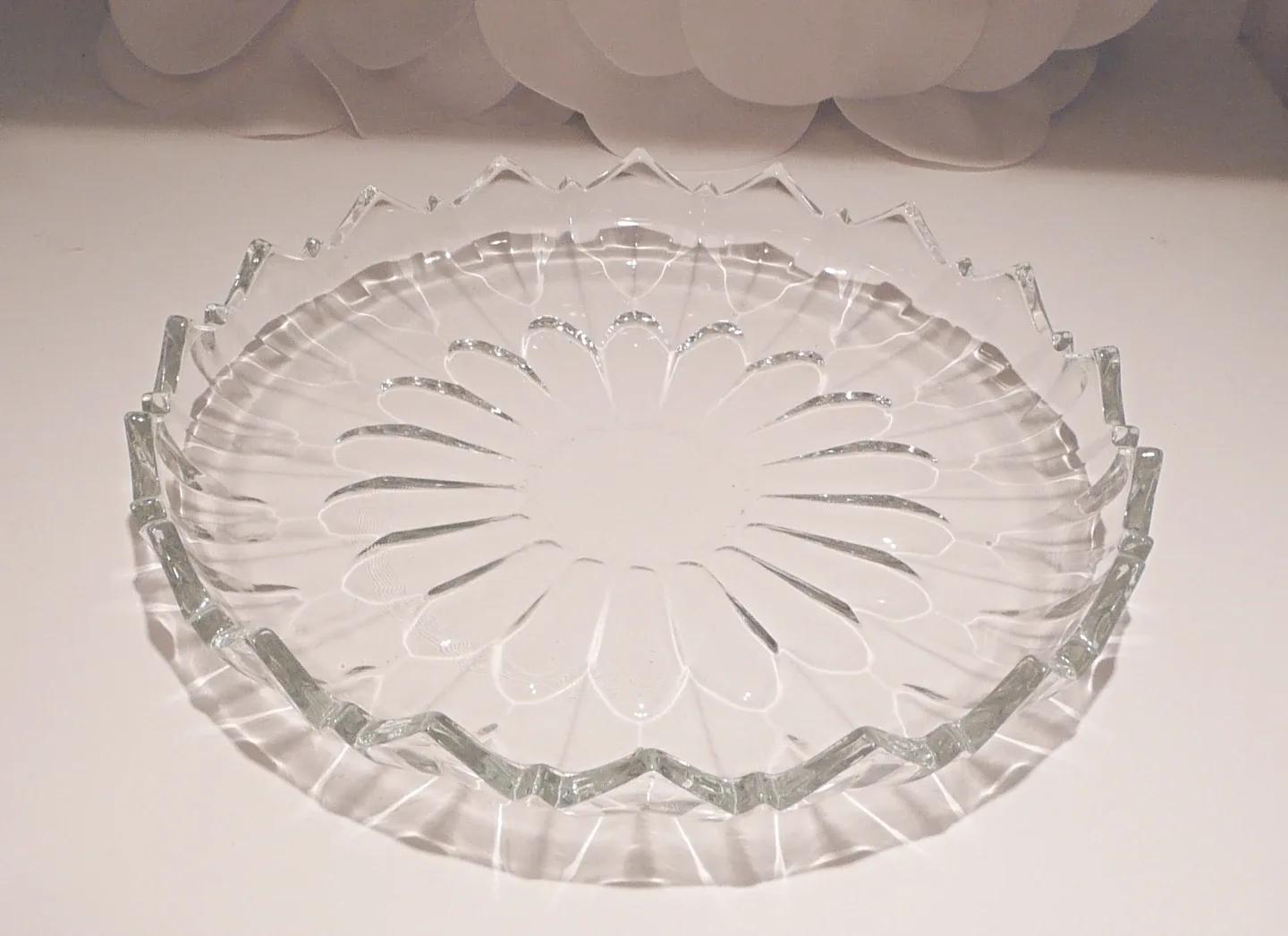 Clear Glass Scalloped Edge Serving Plate