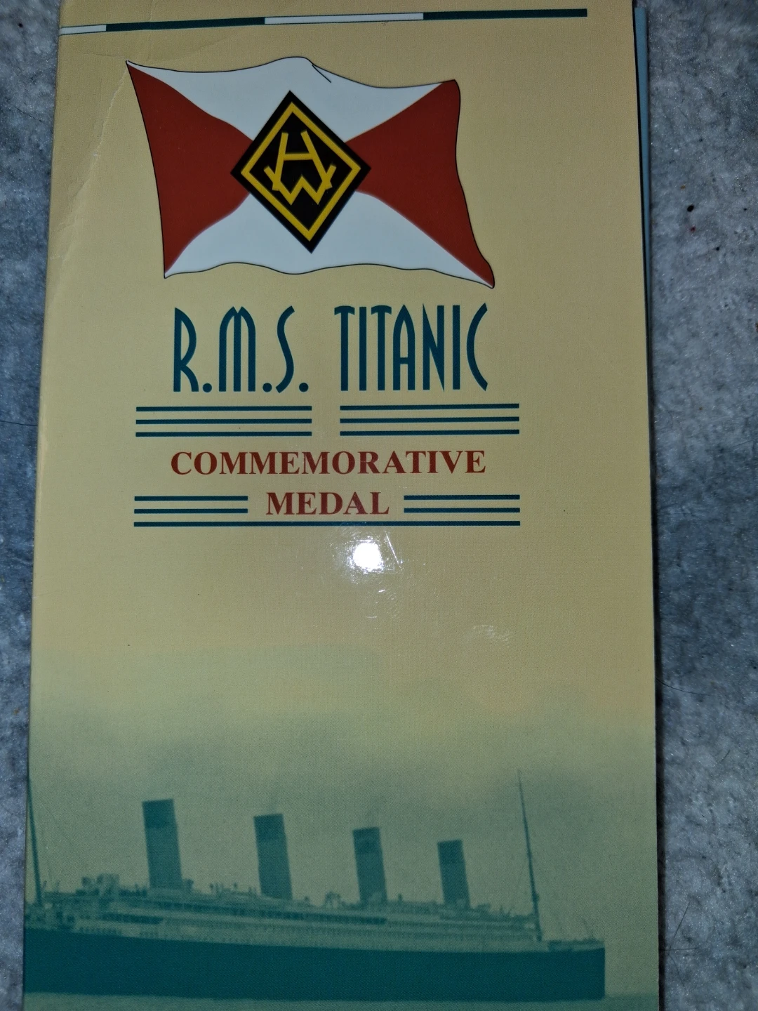 R.M.S. Titanic Commemorative Medal - photo 3