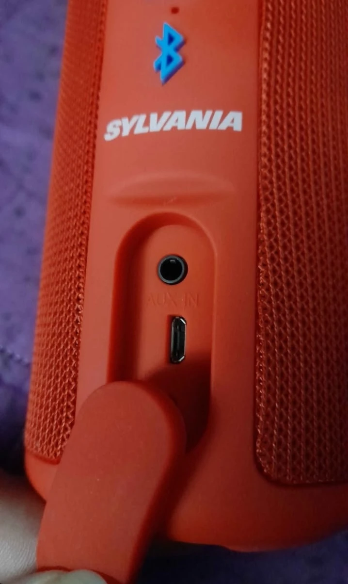 Sylvania Bluetooth Speaker - photo 2