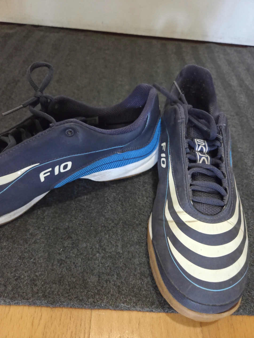 Adidas Indoor Soccer Shoes - photo 2