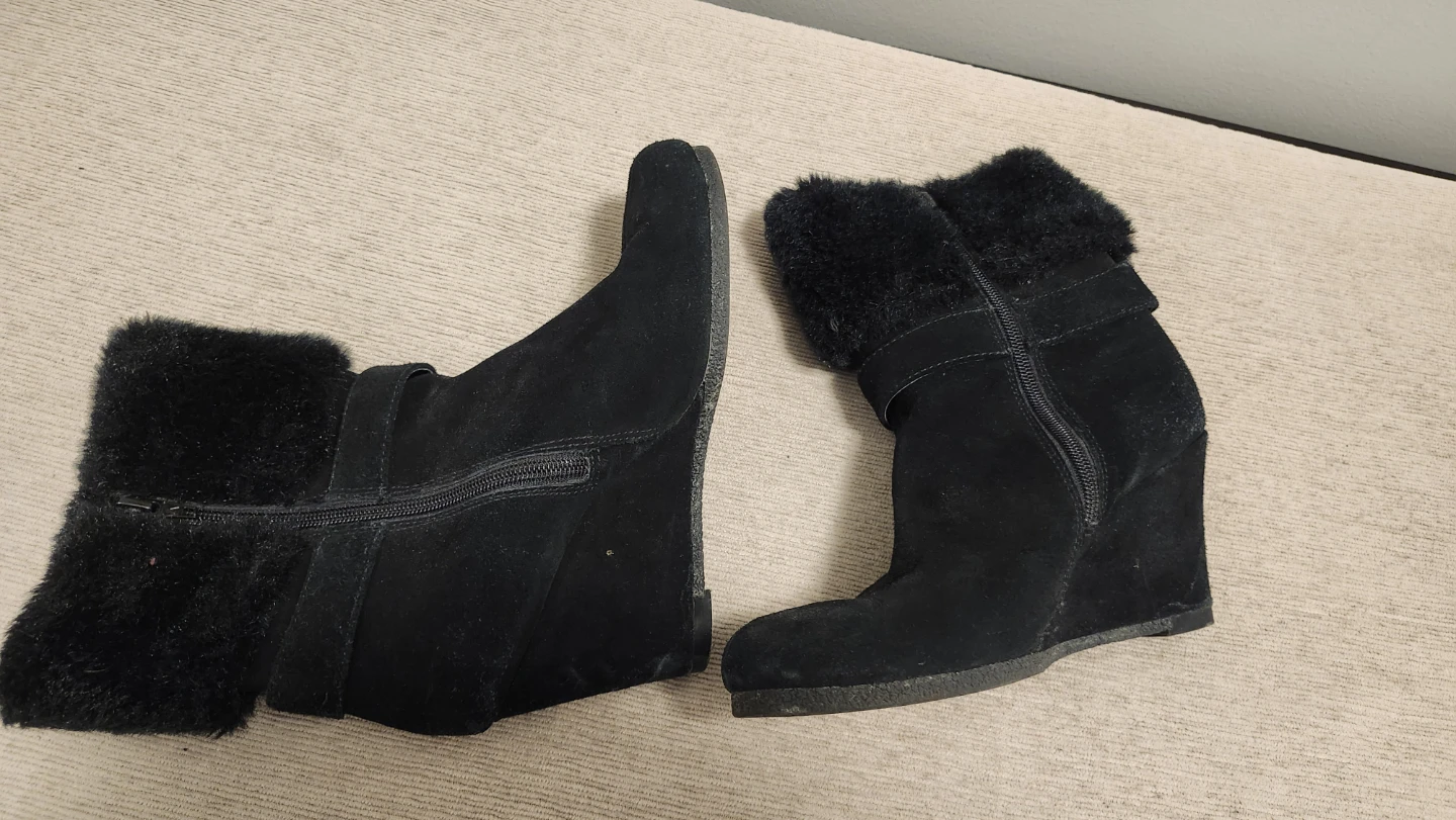 Aerosoles Telltale Black Suede Wedge Boots - photo 3