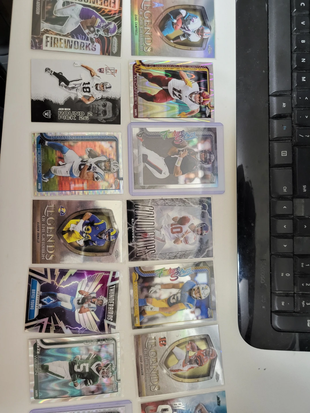 Lot of 12 Assorted NFL Football Trading Cards