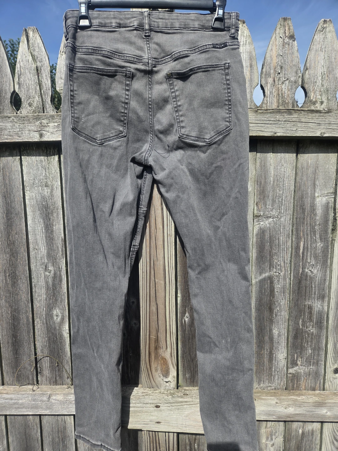 H&M Gray Skinny Fit moto Jeans - photo 3