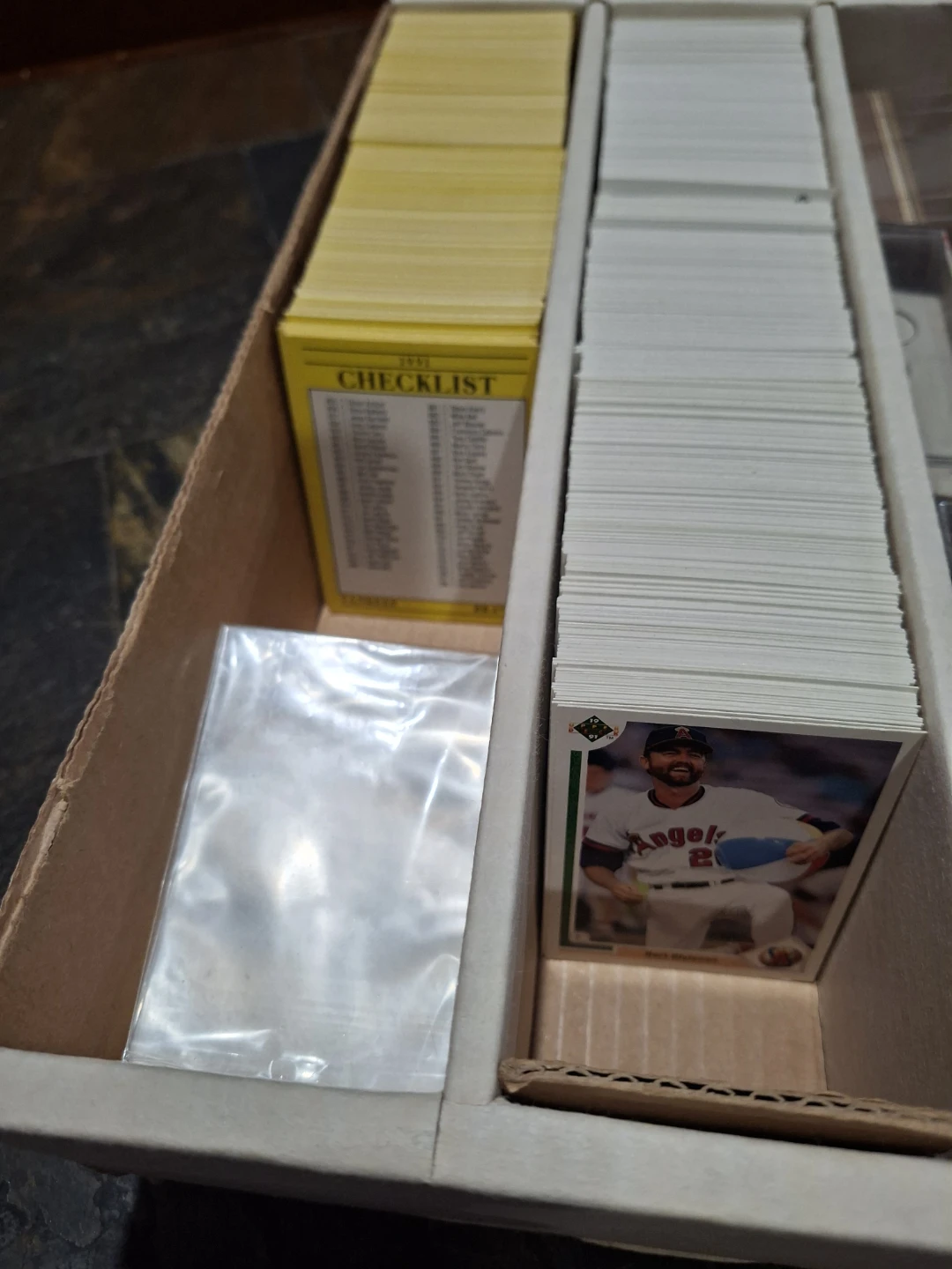 Large Collection of Vintage 1990-1991 Baseball Cards - photo 2