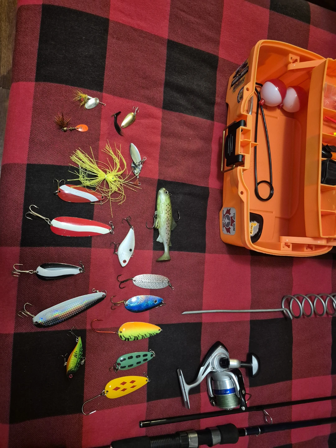 Fishing Gear Bundle with Tackle Box - photo 2
