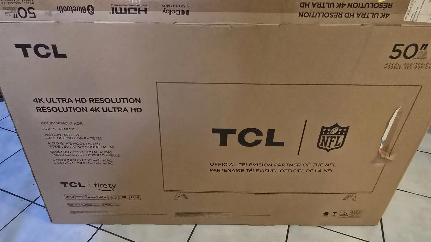 TCL 50" 4K Ultra HD Fire TV S450F - photo 4