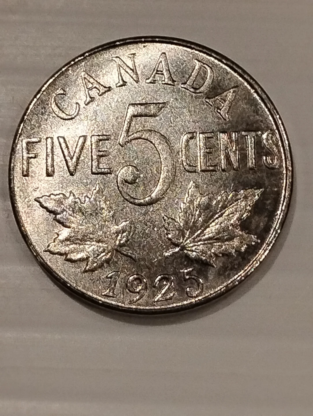 1925 Canadian Five Cents Coin - photo 2