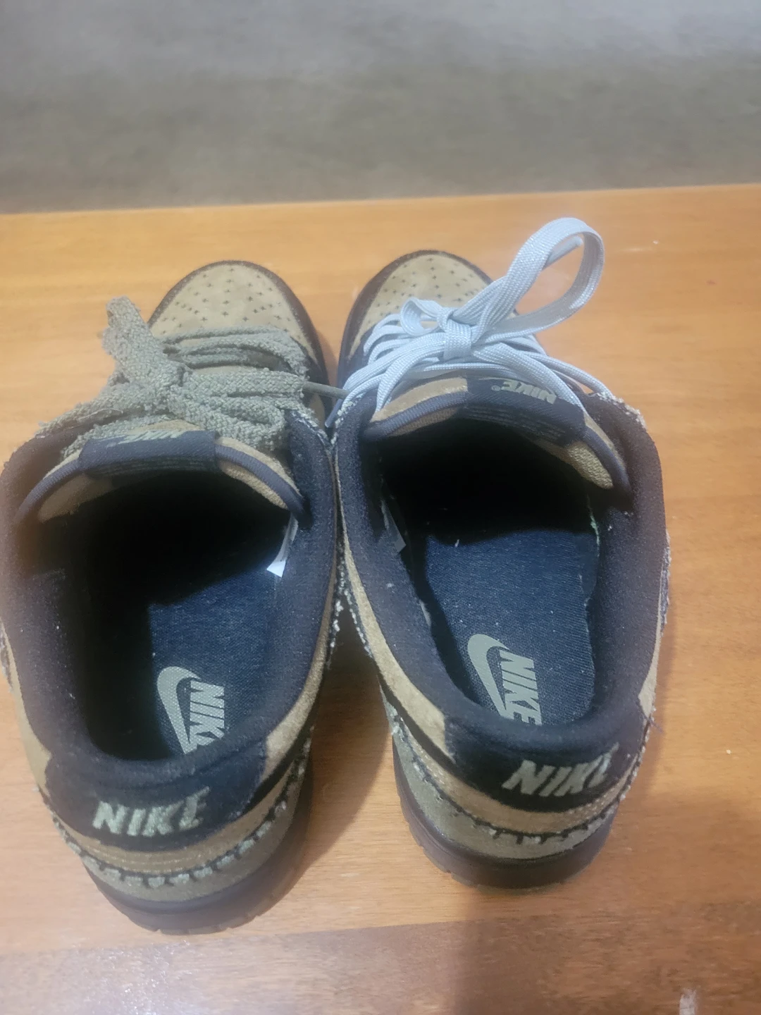 Nike Dunk Low Sneakers