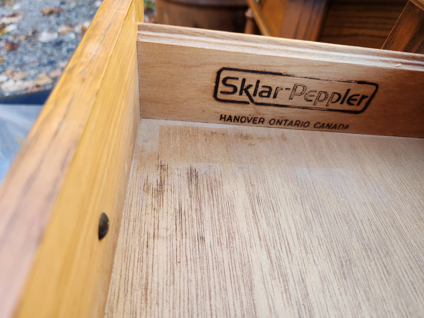 Set of two Sklar Peppler wooden end tables - photo 4