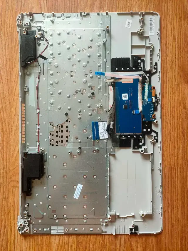 Laptop Keyboard, Touchpad, Speakers for 17.3" Laptop - photo 2