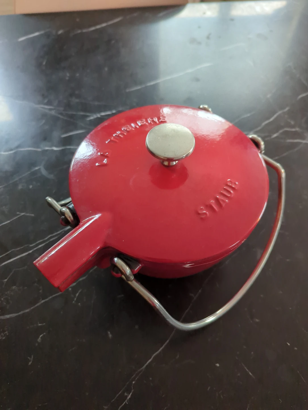 Staub La Theiere Cast Iron Teapot - Red