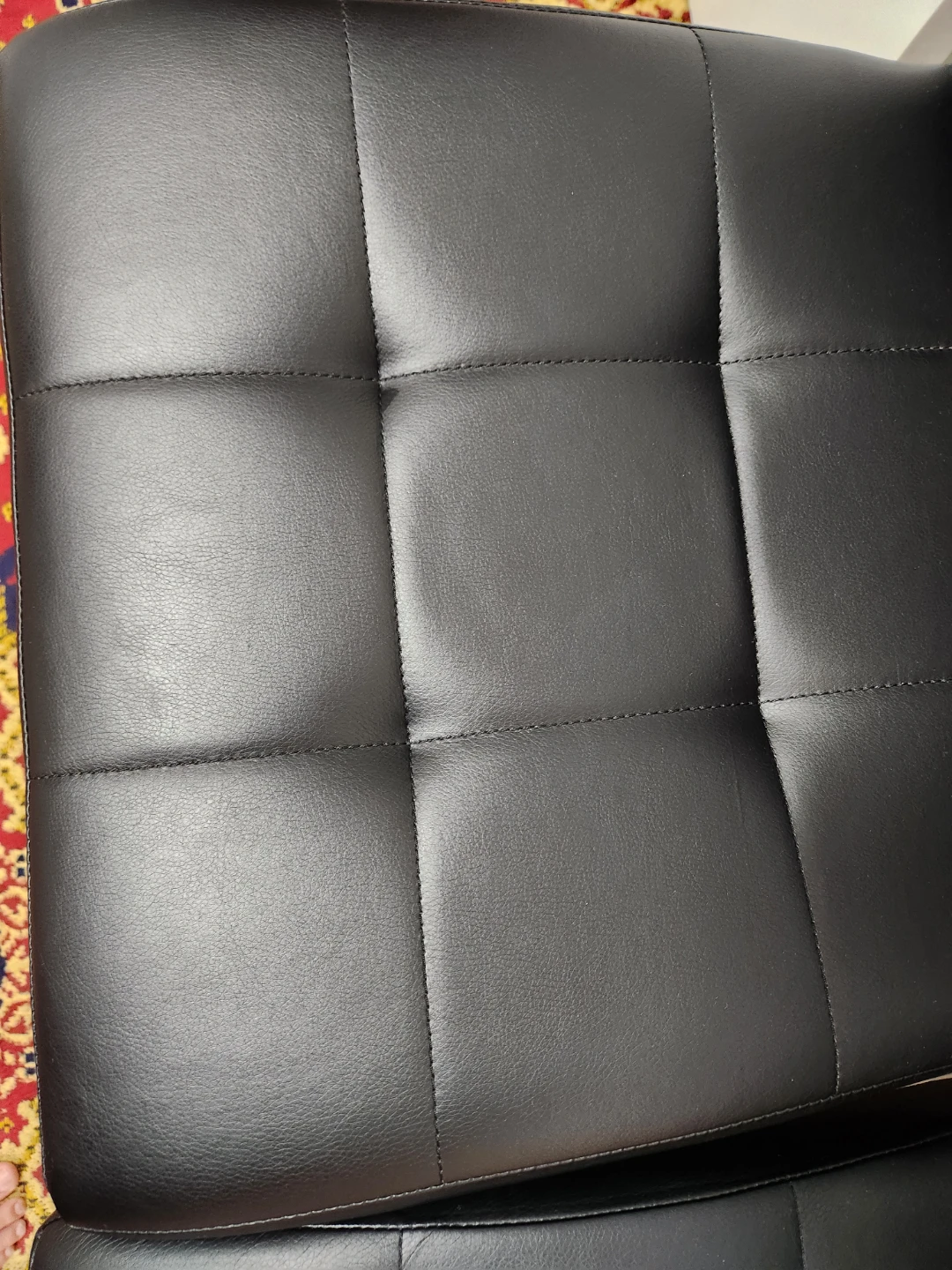 Almost brand new Dining table with leather 4 chairs - photo 4