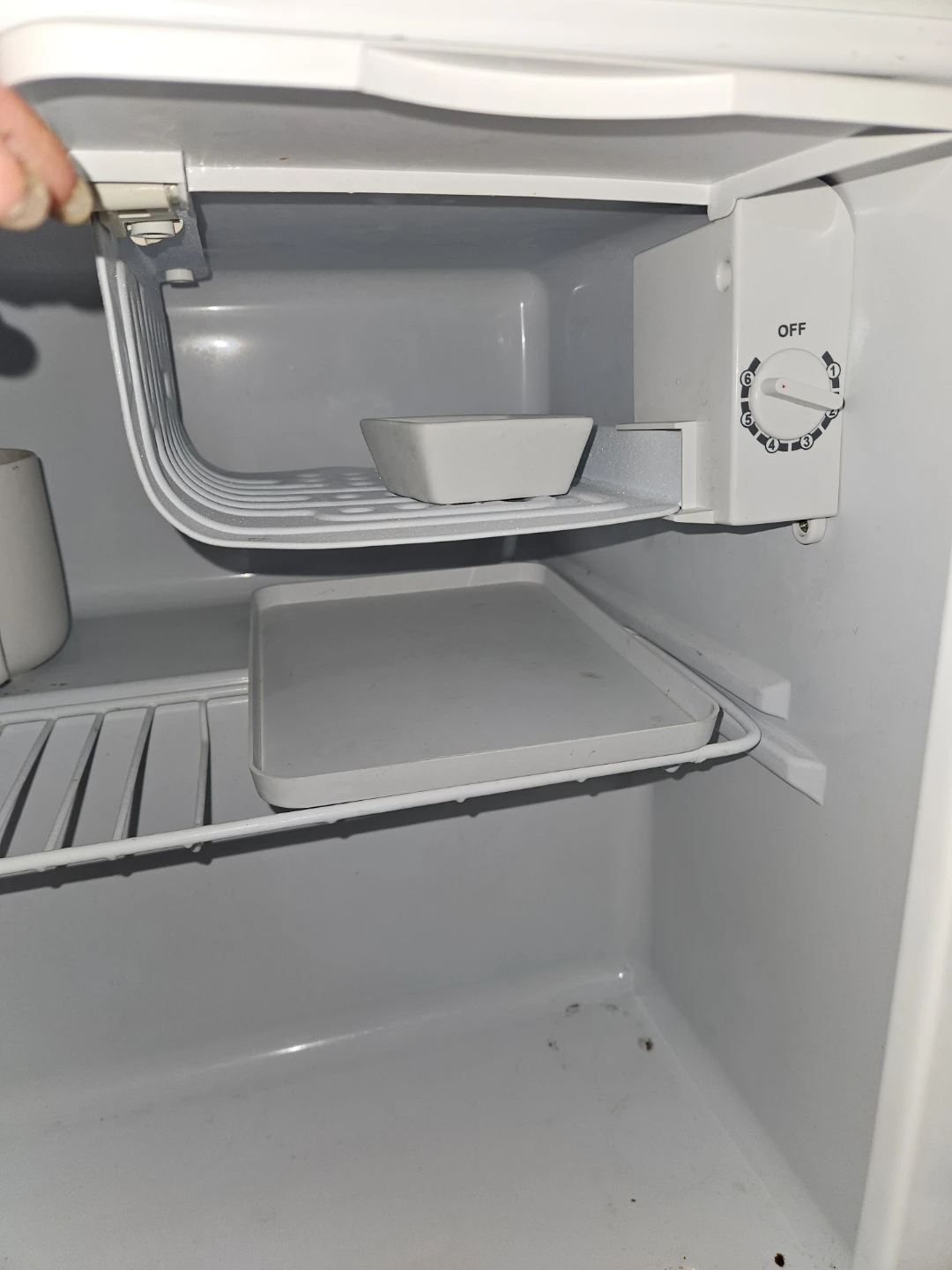 Mini Refrigerator - photo 4
