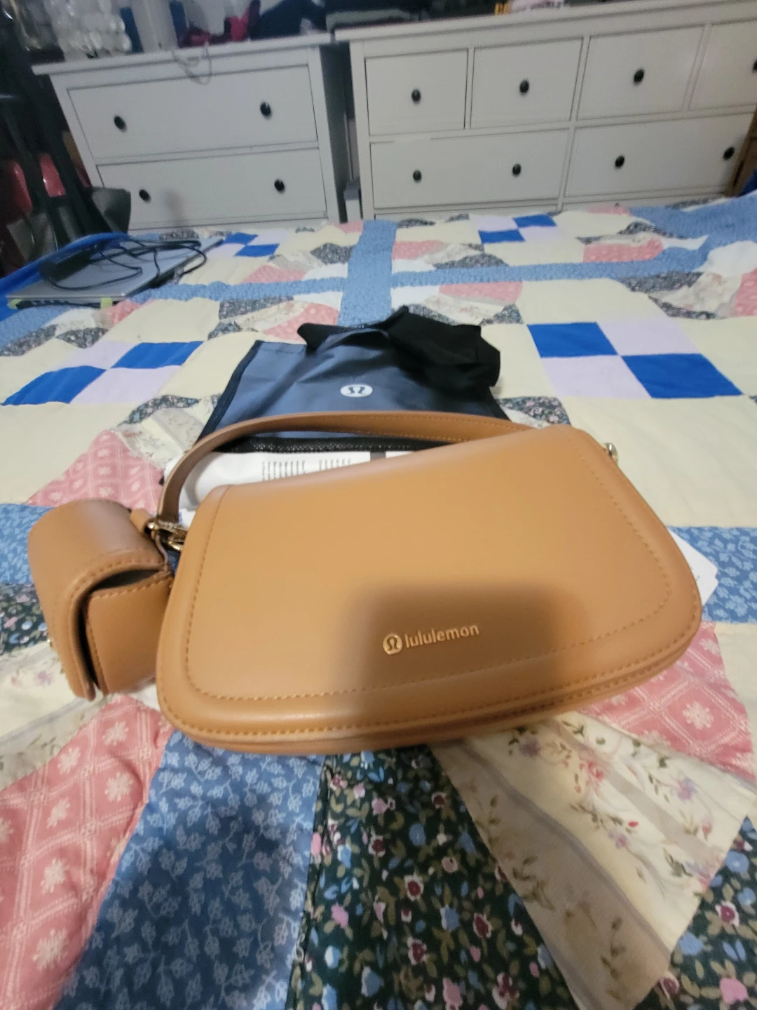 Lululemon Shoulder Bag - photo 2