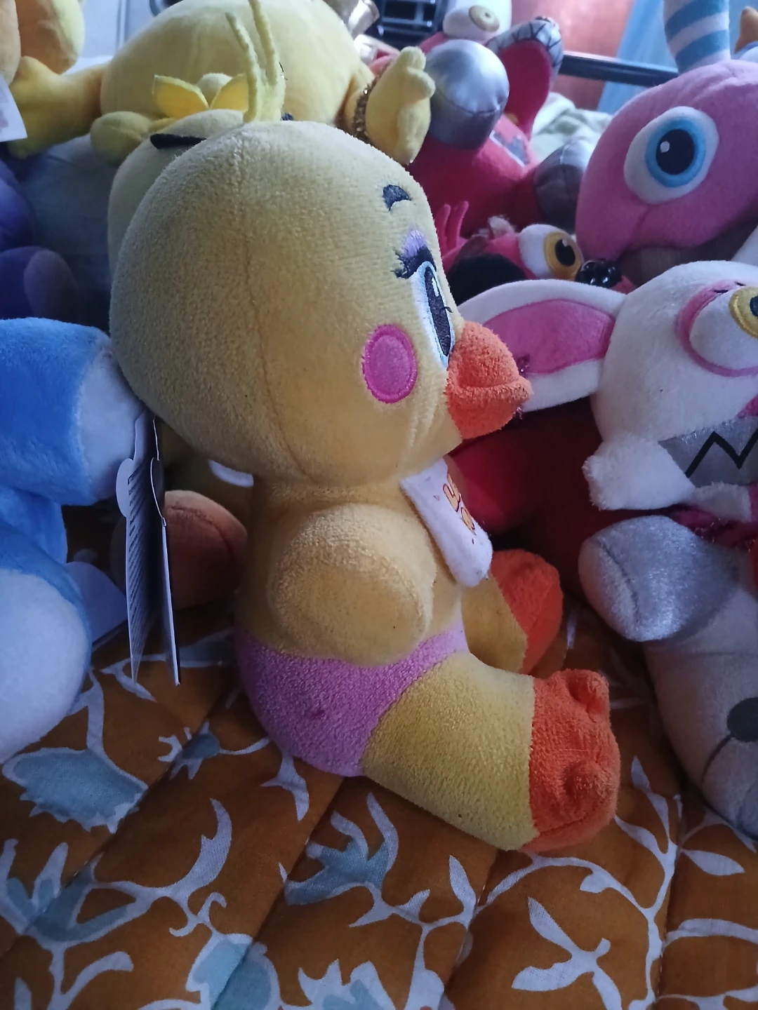 Five Nights at Freddy's Toy Chica Plush Funko 2017 - photo 2