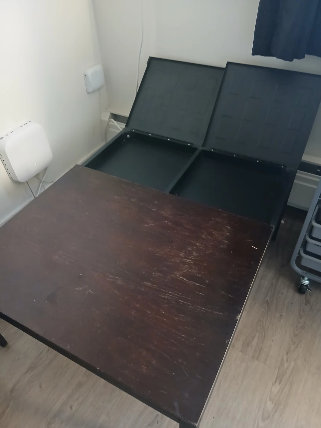 coffee table with hidden storage - photo 2
