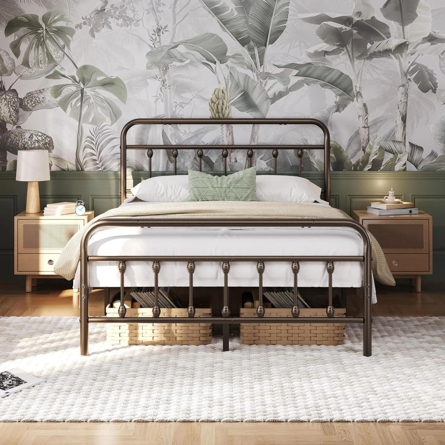 Yaheetech Queen Size Bronze Metal Bed Frame