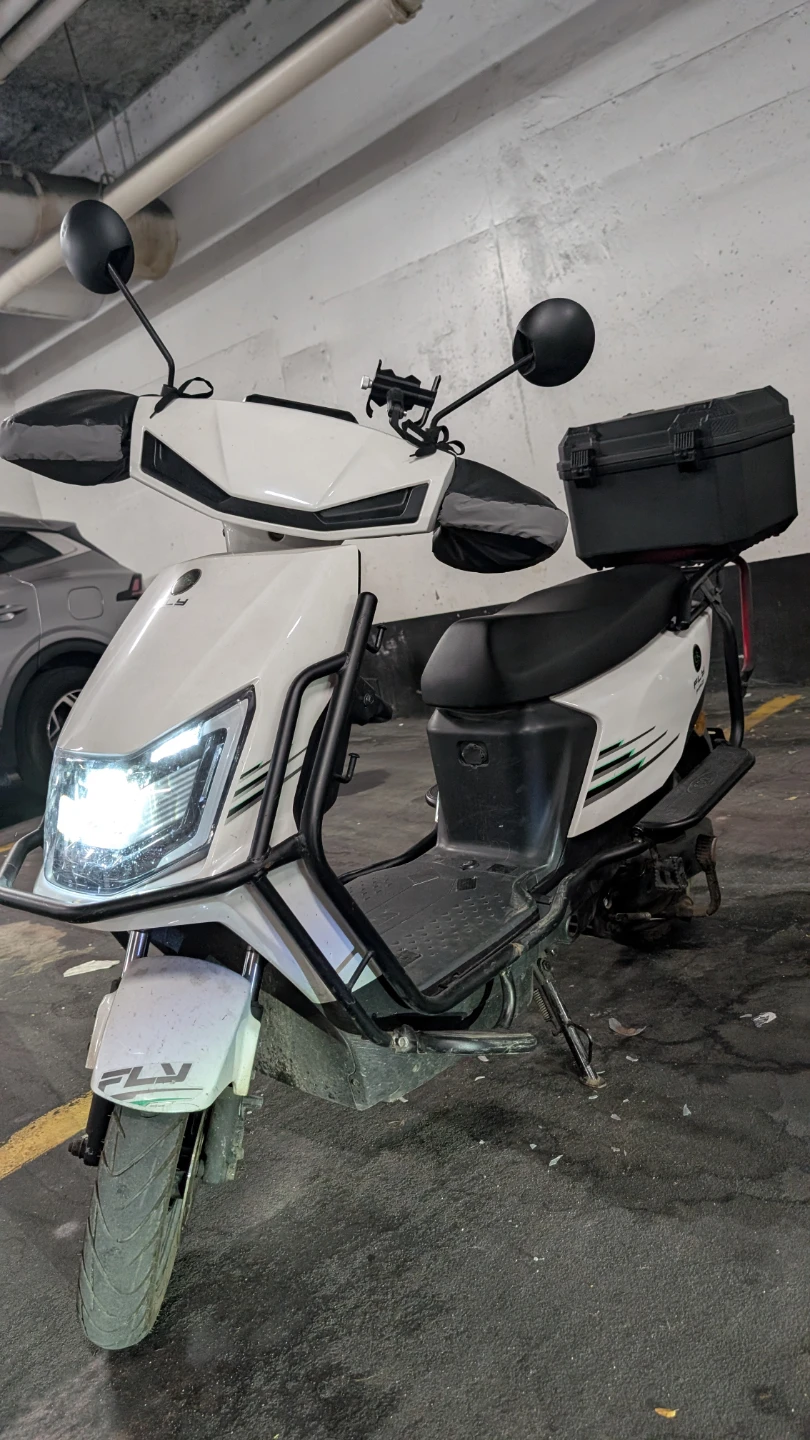 Fly E-Bike Fly Pro Electric Scooter - photo 3