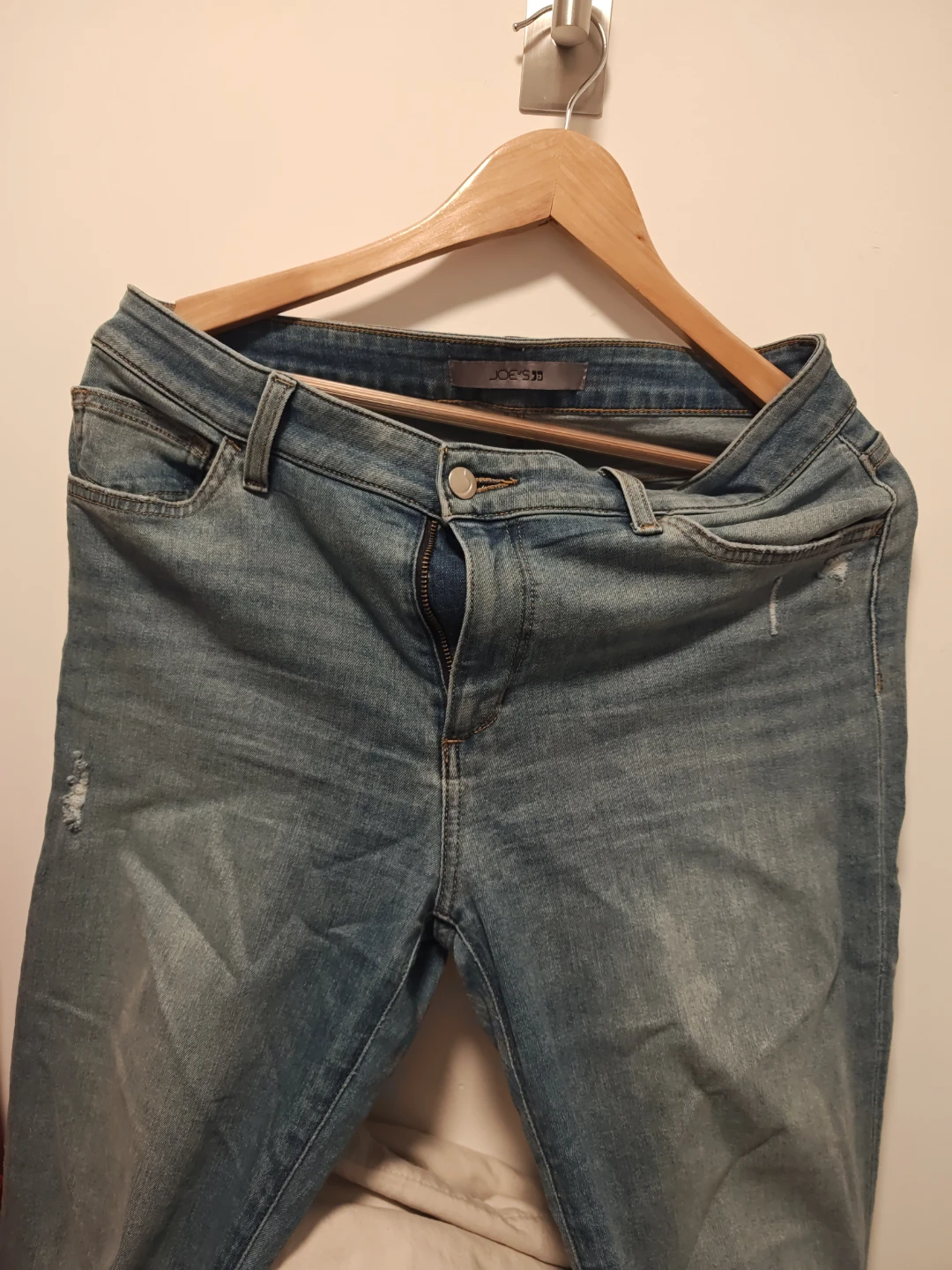 Joe's Jeans Mid-Rise Marilla Distressed Denim