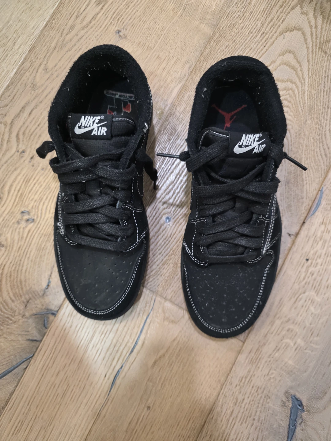 Nike Air Jordan Low Sneakers - photo 2
