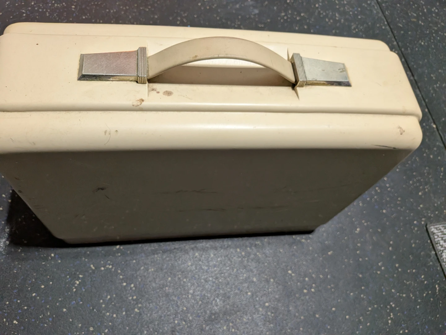 Vintage Singer 411G Sewing Machine - photo 2