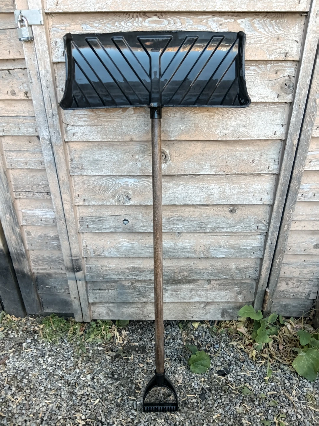 Black Snow Shovel with Wooden Handle