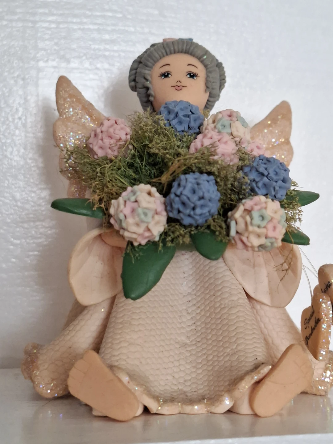 Decorative Angel Figurine with Flowers - photo 5