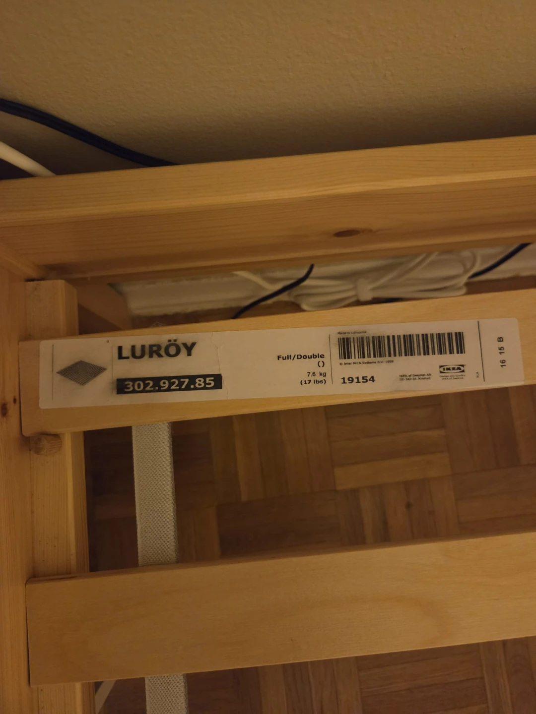Wood bed IKEA. - photo 5