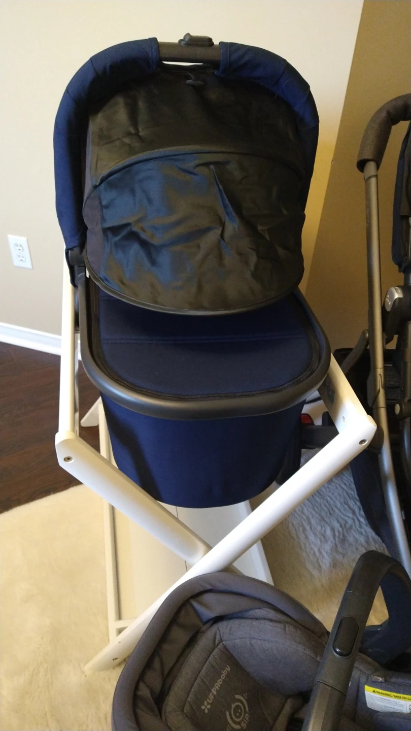 V2 UPPAbaby Vista Stroller, Bassinet,stand and carseat - photo 3