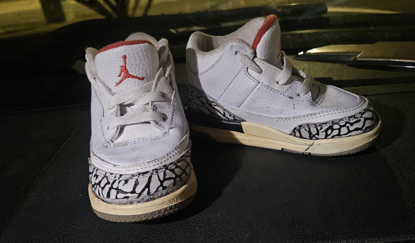 Nike Jordan 3 Retro Toddler Shoes - photo 2